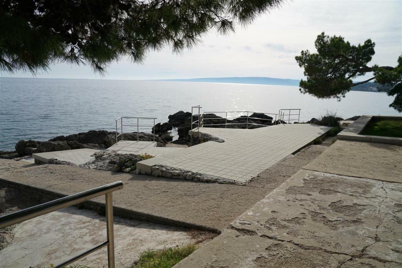 Sesar Apartments Krk - No. 2 Vinko Krk Town Zewnętrze zdjęcie
