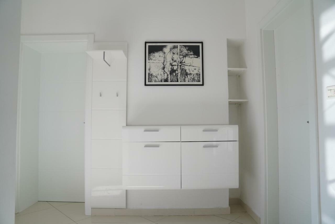 Sesar Apartments Krk - No. 2 Vinko Krk Town Zewnętrze zdjęcie