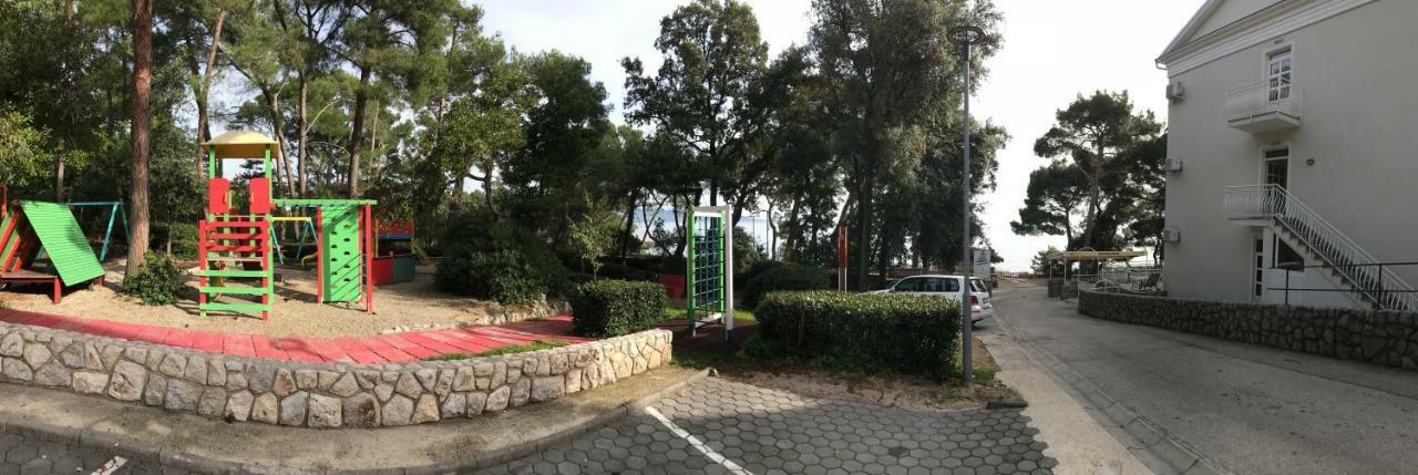 Sesar Apartments Krk - No. 2 Vinko Krk Town Zewnętrze zdjęcie